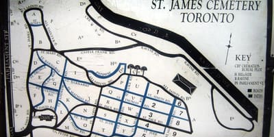 Kort af St. James kirkjugarðinum